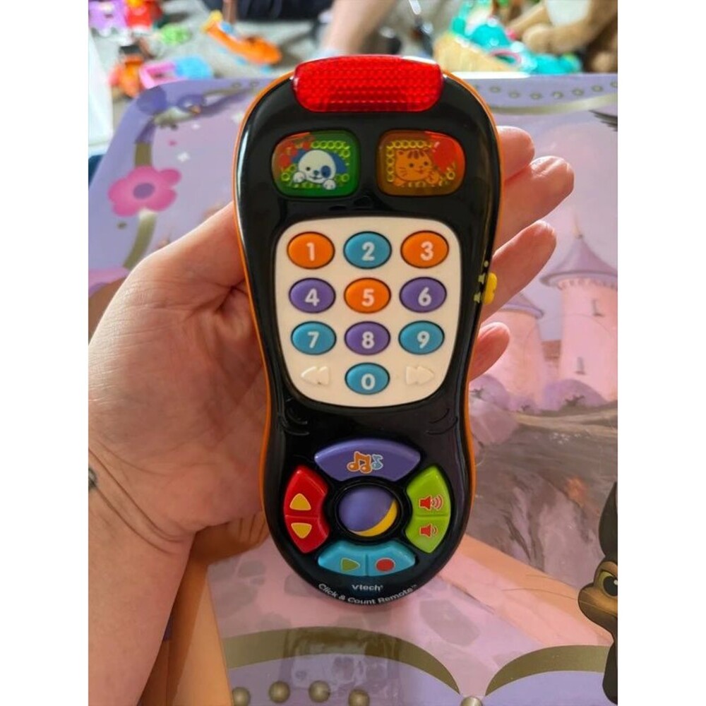 Toy remote - Picture 2 of 2